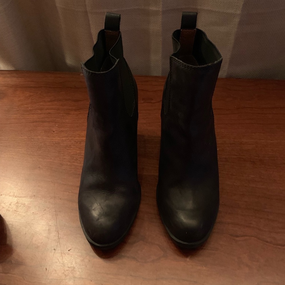 Lucky Brand booties